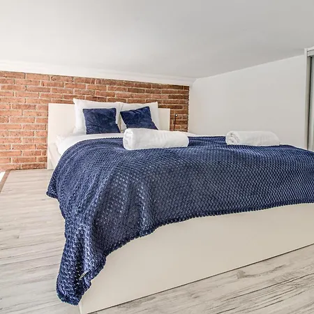 Rentplanet - Lokietka Apartman *